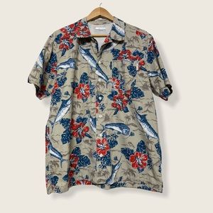 Columbia Men’s casual button up shirt